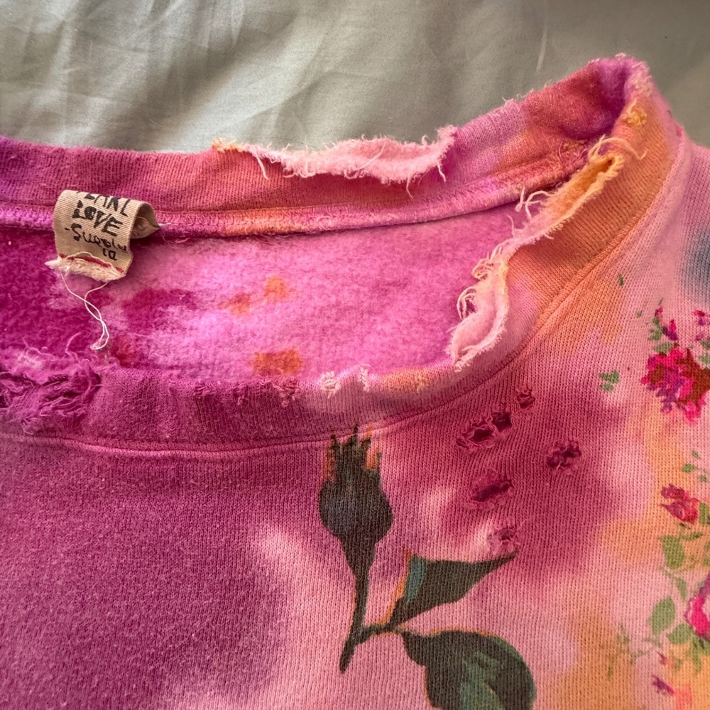 Magnolia Pearl RARE Songbird Floral Sweatshirt Purple Tie Dye Bird Distressed - Picture 12 of 16